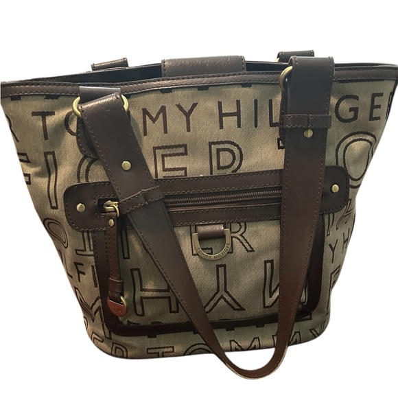 Tommy Hilfiger Monogram Brown And Tan Shoulder Bag - Picture 1 of 6